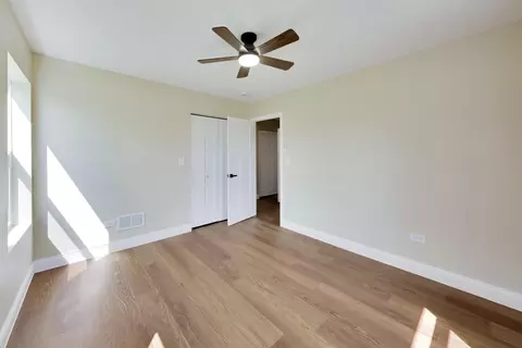 239 Parker Ave, Aurora, IL 60505 photo 27