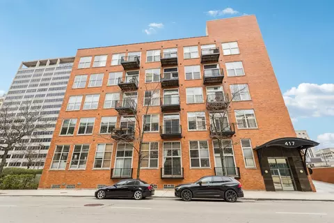 417 S Jefferson St #313B, Chicago, IL 60607