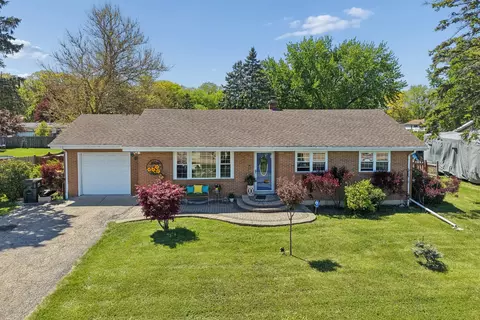6911 State Park Rd, Spring Grove, IL 60081