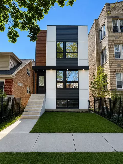 4020 N Francisco Ave, Chicago, IL 60618