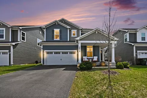 2515 Leander Ct, Woodridge, IL 60517