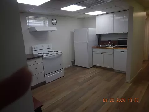 Kitchen - 549 Edwards St, Kewanee, IL 61443 photo 2 of 2