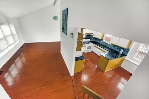 Other - 371 Cimarron Ct, Aurora, IL 60504 photo 4 of 9