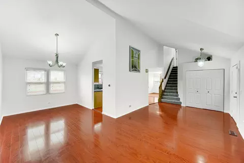 Living - 371 Cimarron Ct, Aurora, IL 60504 photo 1 of 3