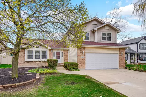 Exterior - 371 Cimarron Ct, Aurora, IL 60504 photo 3 of 8