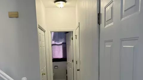 Entry Way - 28815 Sawmill Ln, Lakemoor, IL 60051 photo 1 of 1