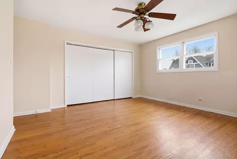 Bedroom - 155 E Madison St, Elmhurst, IL 60126 photo 8 of 8