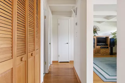 Entry Way - 155 E Madison St, Elmhurst, IL 60126 photo 1 of 1