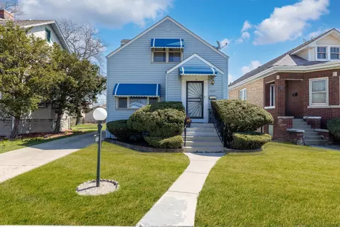 1639 S 14th Ave, Maywood, IL 60153