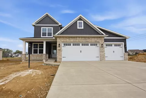 1115 Willowgrove Ln, Mahomet, IL 61853