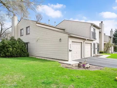 1824 Whidden Ave, Downers Grove, IL 60516