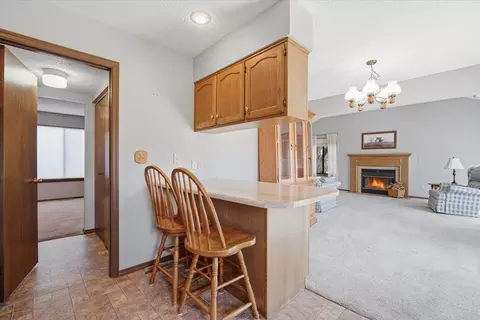 Other - 2 Sun Pointe Ct #2A, Bloomington, IL 61704 photo 4 of 5