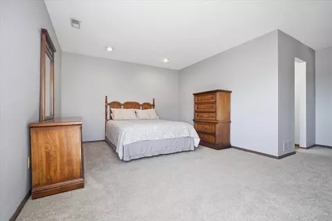 Bedroom - 2 Sun Pointe Ct #2A, Bloomington, IL 61704 photo 5 of 6