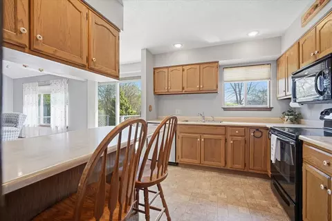 Kitchen - 2 Sun Pointe Ct #2A, Bloomington, IL 61704 photo 3 of 3