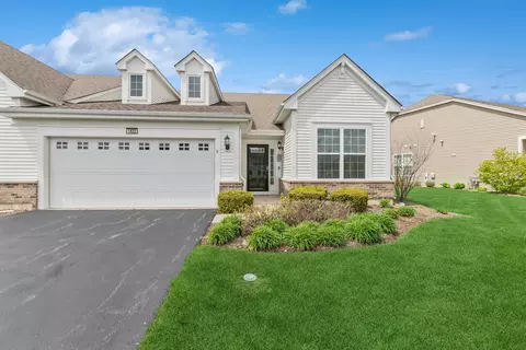 1822 Hannah Ln, Pingree Grove, IL 60140