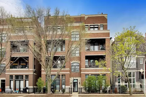 3028 N Sheffield Ave #4S, Chicago, IL 60657