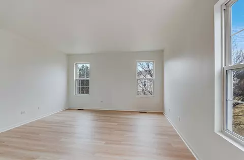 Living - 24329 Leski Ln, Plainfield, IL 60585 photo 4 of 5