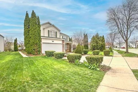 6814 Sahara Dr, Plainfield, IL 60586 photo 2