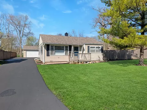 37130 N Parma Ave, Lake Villa, IL 60046