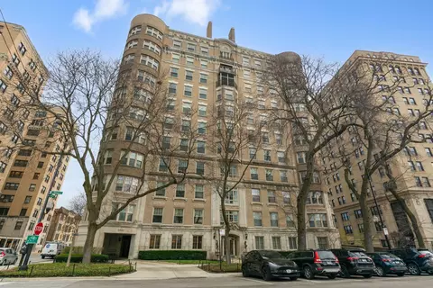 5490 S South Shore Dr #2N, Chicago, IL 60615