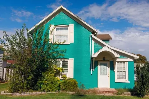 273 W Station St, Saint Anne, IL 60964