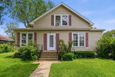806 Richmond St, Joliet, IL 60435