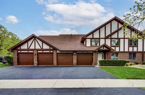 17960 66th Ct #1N, Tinley Park, IL 60477