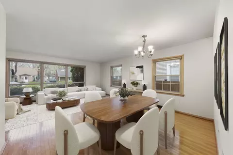 Dining - 17908 Lorenz Ave, Lansing, IL 60438 photo 1 of 1