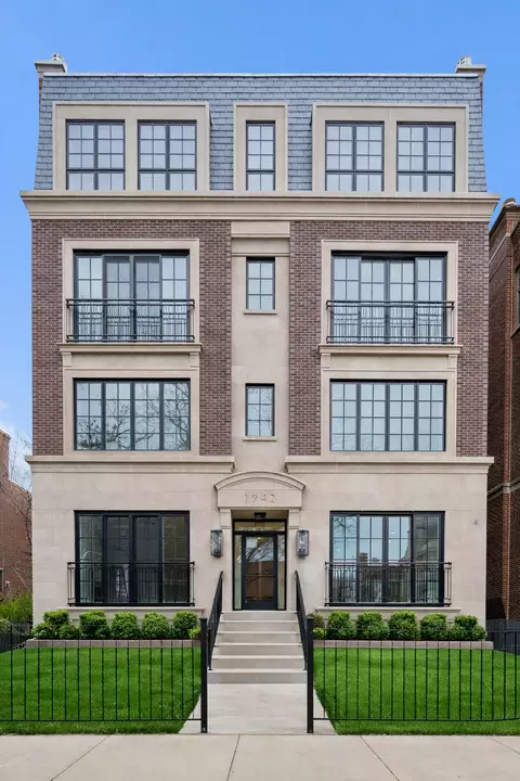 1942 N Orchard St #1N, Chicago, IL 60614