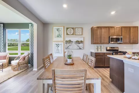 Dining - 14917 S Mccarthy Cir, Plainfield, IL 60544 photo 2 of 2