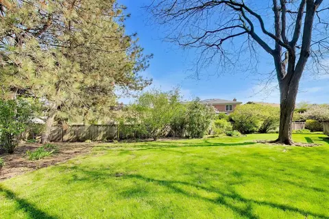 Exterior - 1038 Elmdale Rd, Glenview, IL 60025 photo 8 of 10