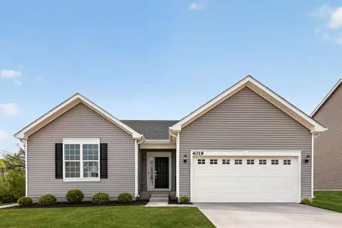 4019 Meadowridge Rd, Woodstock, IL 60098