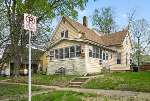 1003 N Lee St, Bloomington, IL 61701