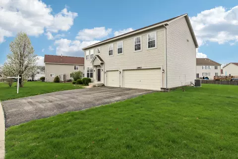 Exterior - 3649 Bailey St, Plano, IL 60545 photo 5 of 5