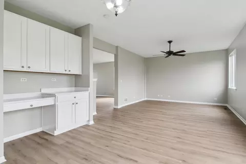 Living - 3649 Bailey St, Plano, IL 60545 photo 4 of 10