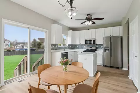 Kitchen - 3649 Bailey St, Plano, IL 60545 photo 2 of 8
