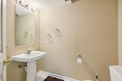 Bath - 241 E Parallel St #1A, Palatine, IL 60067 photo 2 of 5