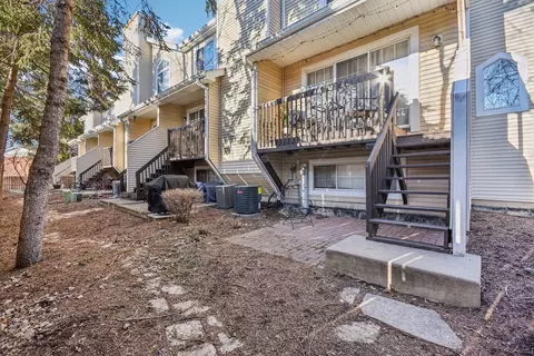 Other - 241 E Parallel St #1A, Palatine, IL 60067 photo 5 of 6