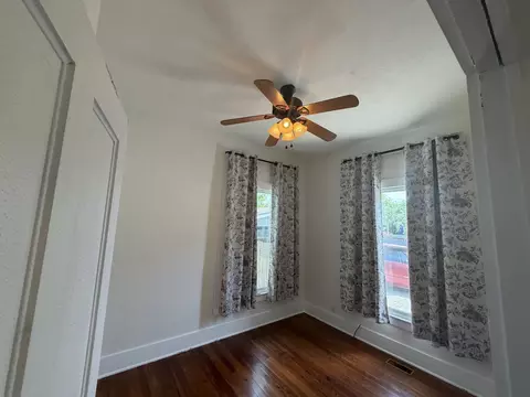 Bedroom - 505 E 7th St, Metropolis, IL 62960 photo 4 of 4