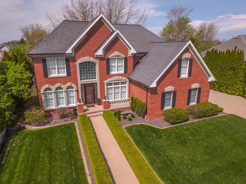 View/Area - 33 Derby Way, Bloomington, IL 61704 photo 1 of 5