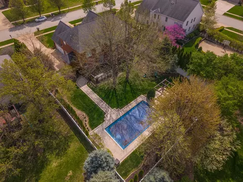 View/Area - 33 Derby Way, Bloomington, IL 61704 photo 5 of 5
