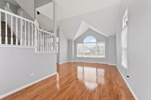Living - 23025 Benet Ln, Plainfield, IL 60586 photo 2 of 3