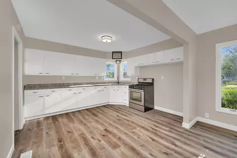 Kitchen - 303 S Jackson St, Gardner, IL 60424 photo 1 of 4