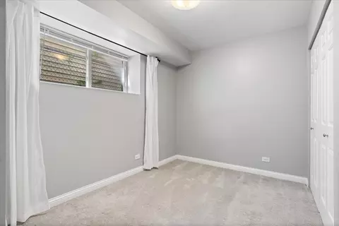 Bedroom - 2307 W Haddon Ave #A, Chicago, IL 60622 photo 2 of 3