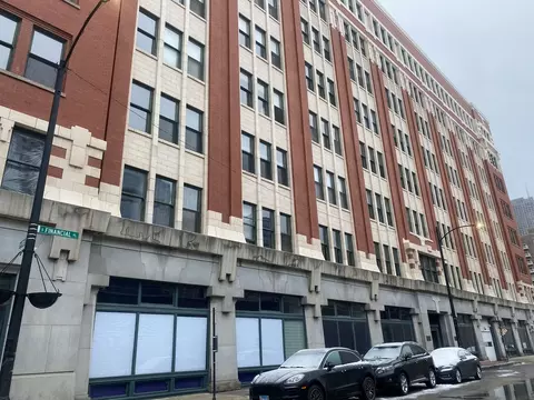 732 S Financial Pl #616, Chicago, IL 60605