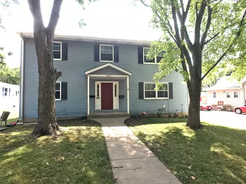 3807 Main St, Mchenry, IL 60050