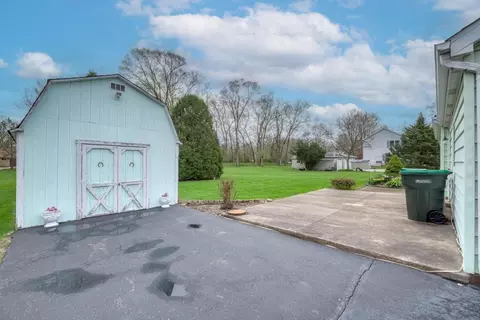 Exterior - 705 N School St, Braidwood, IL 60408 photo 3 of 6