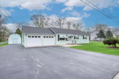 705 N School St, Braidwood, IL 60408