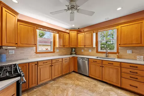 1009 NW 3rd St, Aledo, IL 61231 photo 13