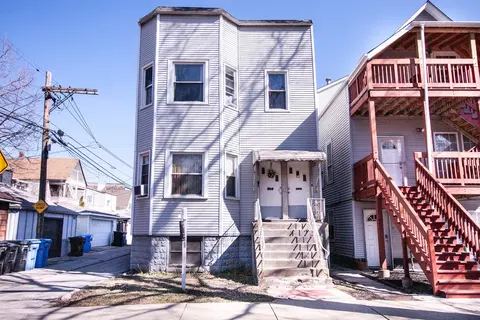 2545 N Monticello Ave, Chicago, IL 60647